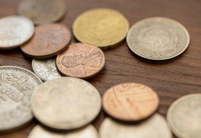 tứ sắc di động Debet